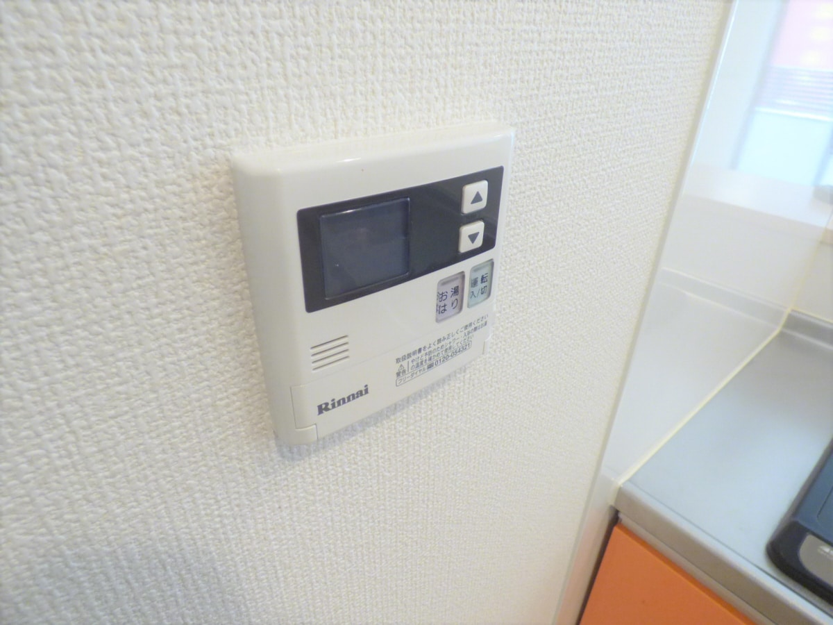 給湯器リモコン Ｇｉｕｌｉａ須磨浦Ⅱ