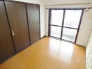 キレイな洋室 ウィーズ板宿
