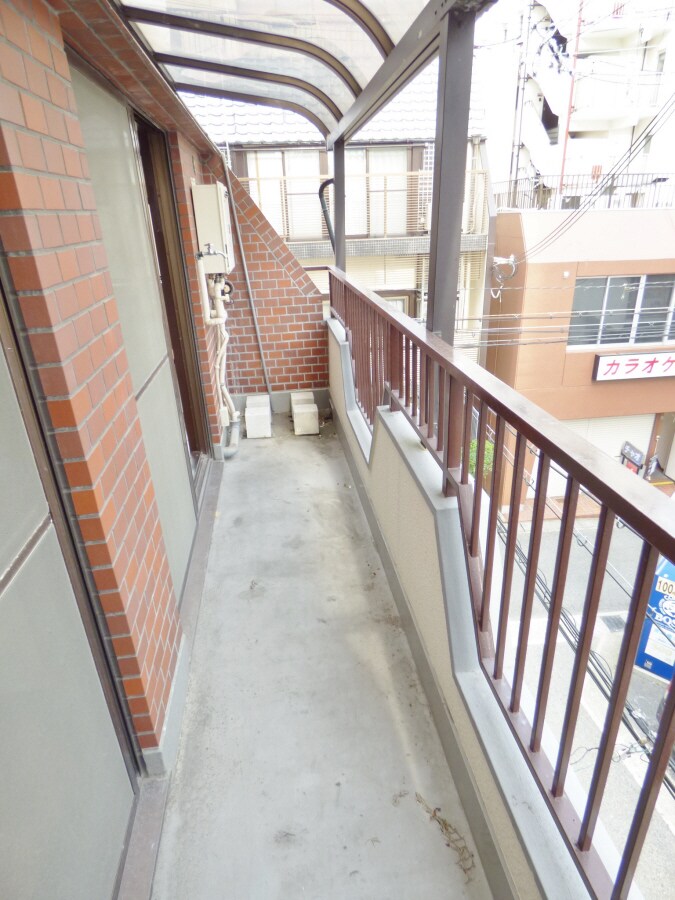 南東向きバルコニーで日当たり良好 ウィーズ板宿