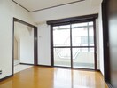 キレイな洋室 ウィーズ板宿