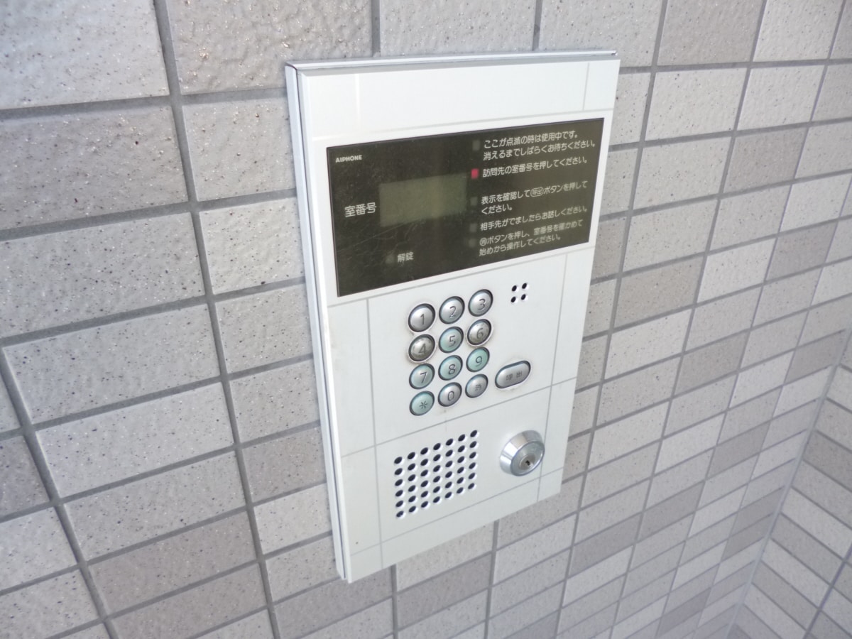 安心のオートロック完備 フルール須磨