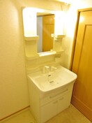 シャンプードレッサー ネーベルベルク参番館