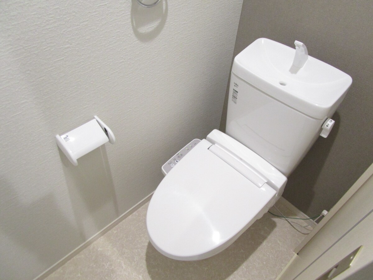 ウォシュレット付トイレ Ａ－ＥＡＳＴ須磨海浜公園