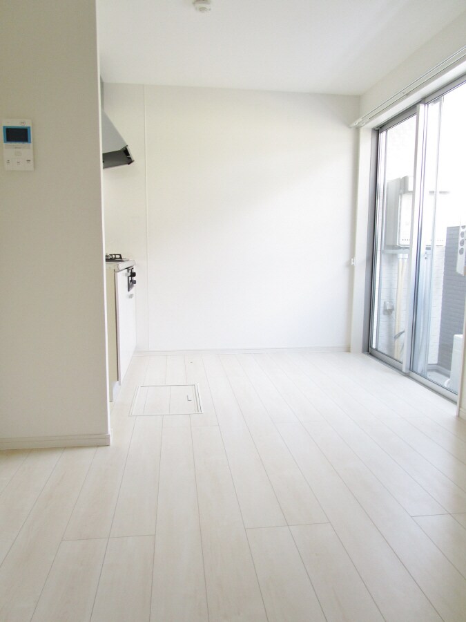 明るい洋室 Ａ－ＥＡＳＴ須磨海浜公園