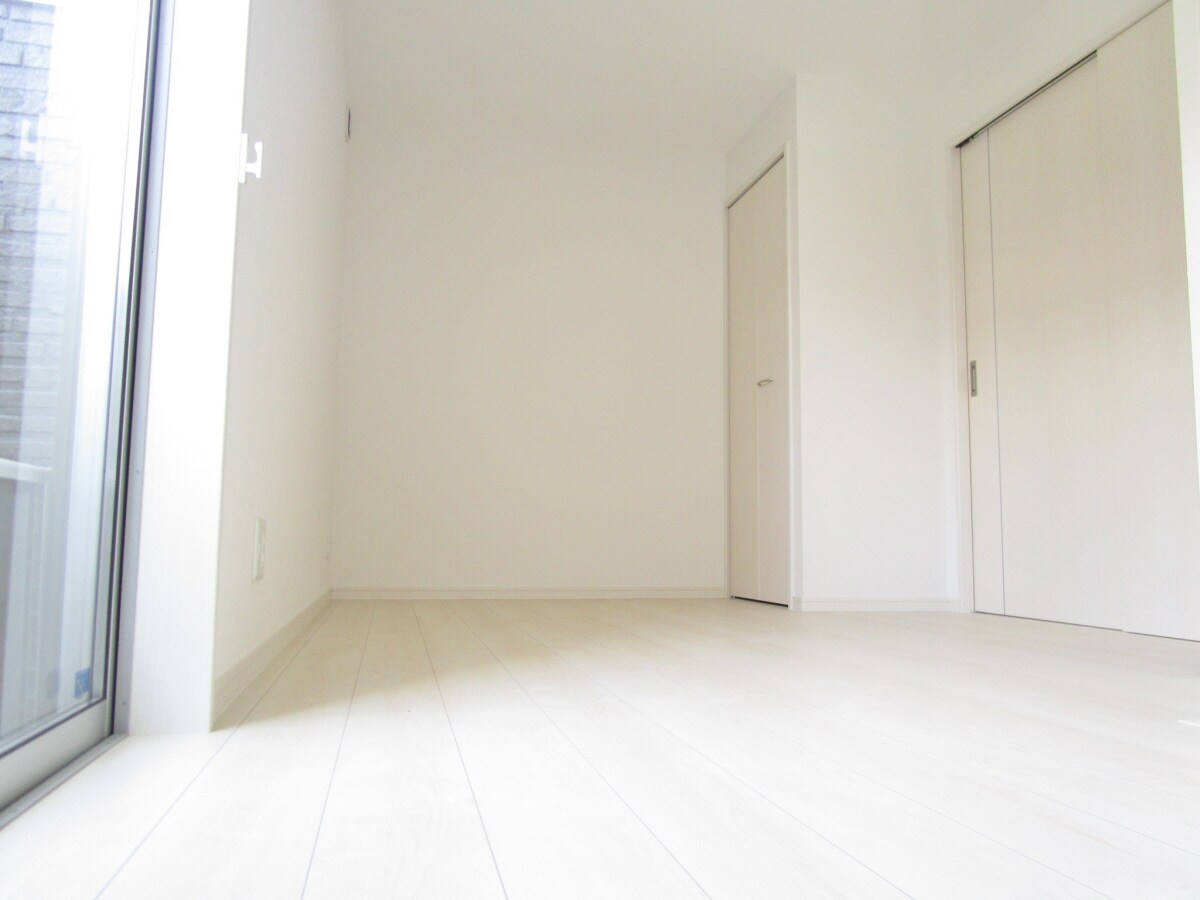 キレイなフローリング Ａ－ＥＡＳＴ須磨海浜公園