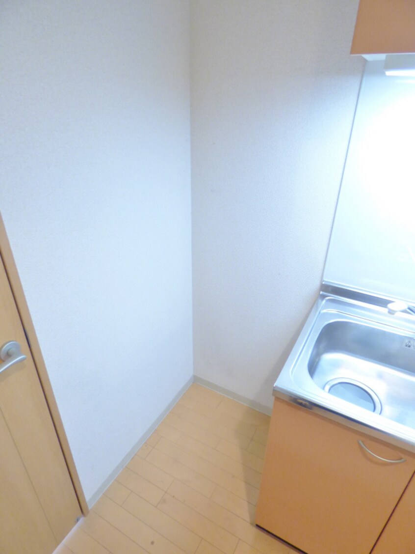 冷蔵庫置場 ツルトスコ南落合