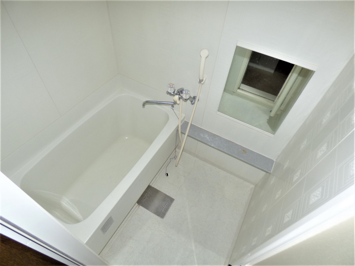 キレイな浴室 カルム須磨