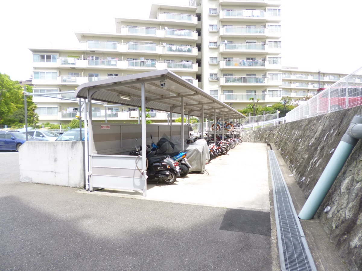 駐輪場 フォーラム城ヶ岡参番館