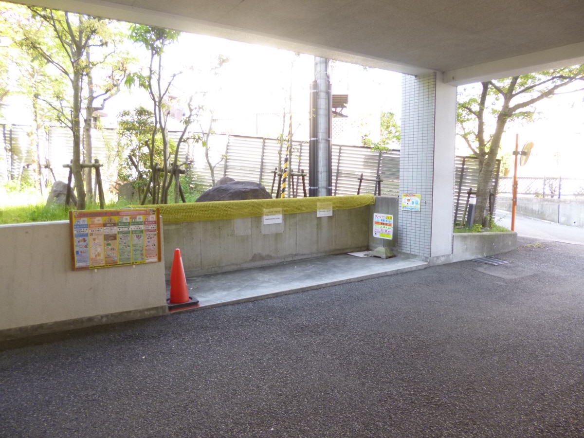 敷地内ゴミステーション 高倉山ハイツ