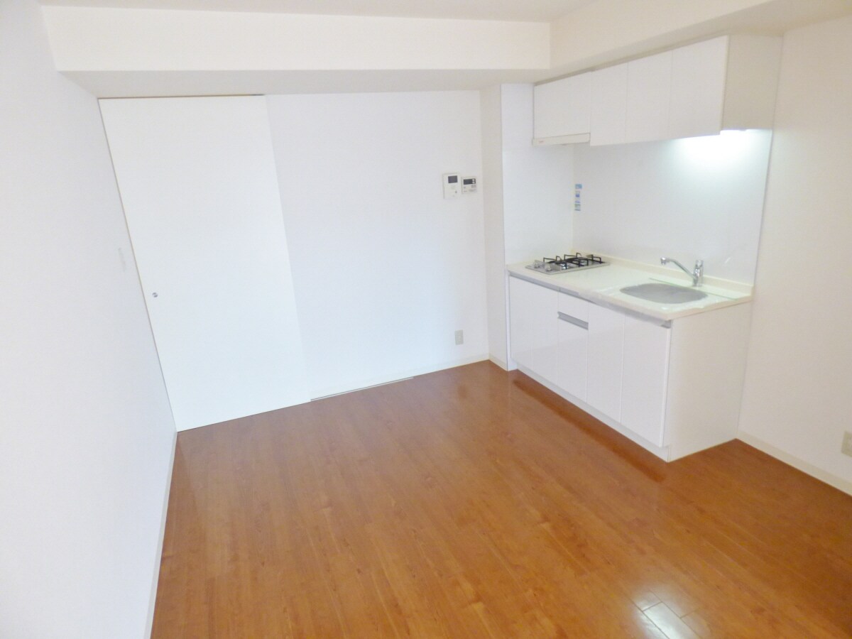 明るくキレイなダイニング ＰａｒｋＣｏｕｒｔ離宮前