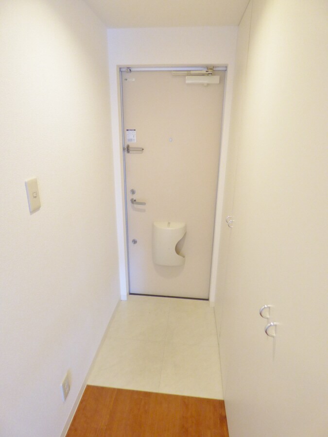 キレイな玄関 ＰａｒｋＣｏｕｒｔ離宮前