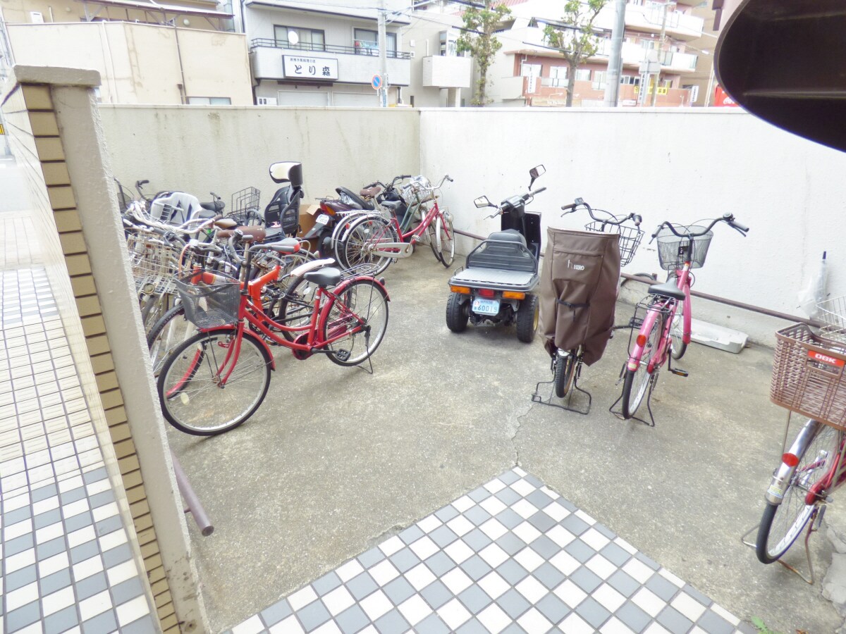 駐輪スペース ル・パレ須磨