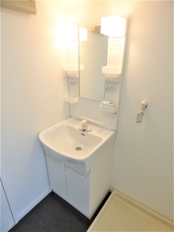 キレイな洗面台 ル・パレ須磨