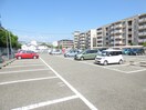 敷地内駐車場月額１２０００円 落合ハイツＡ棟