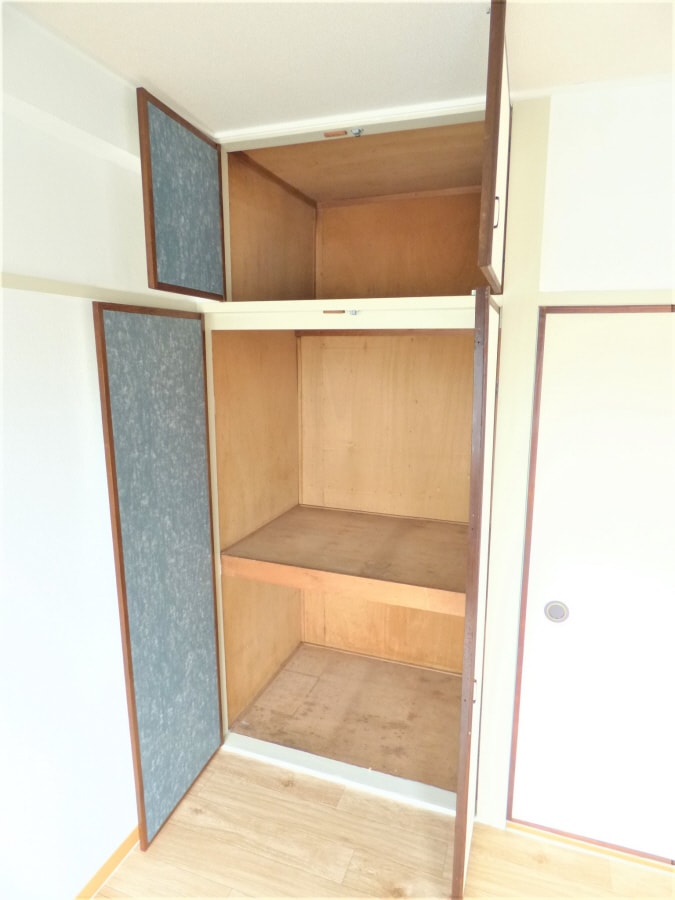 物入 丸吉マンション