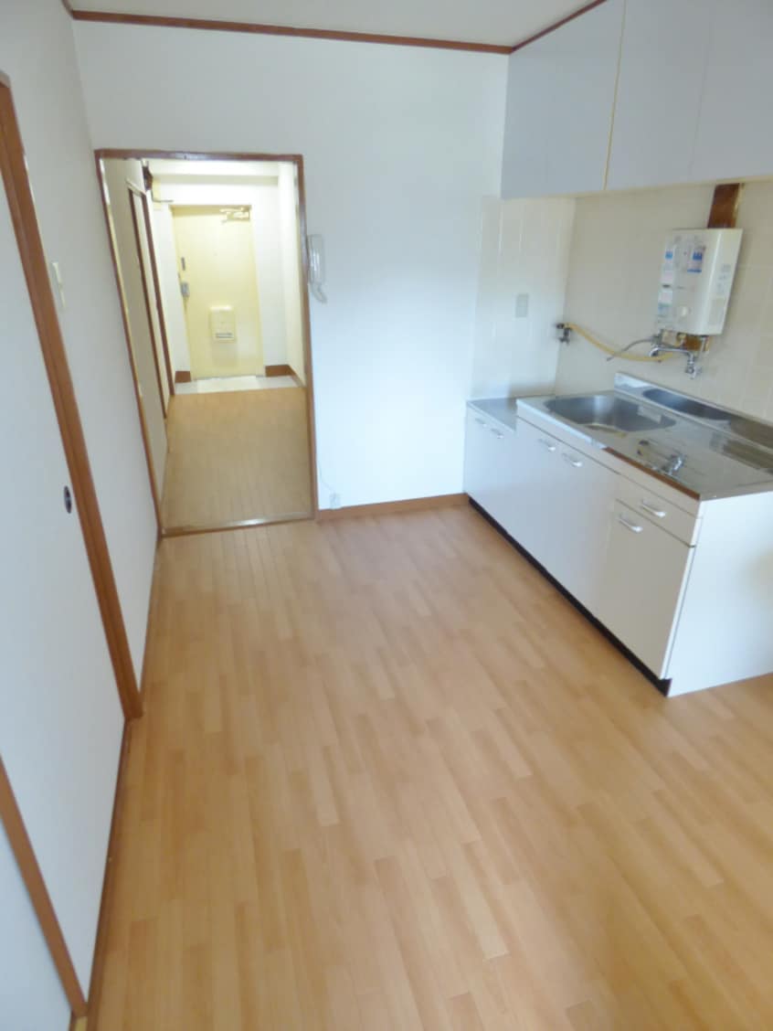 キレイなダイニング 丸吉マンション