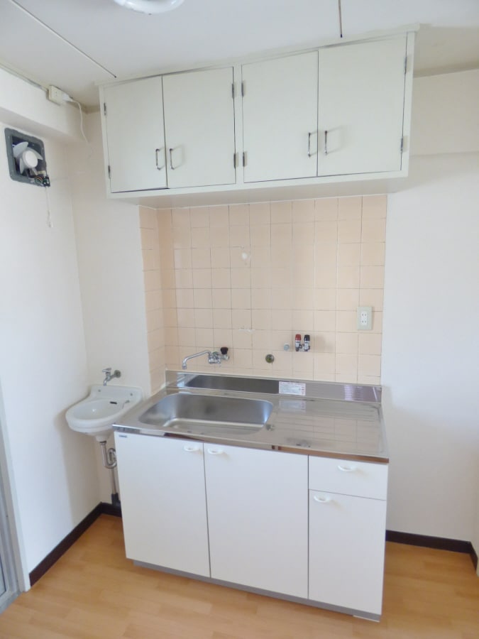 ガスキッチン 丸吉マンション