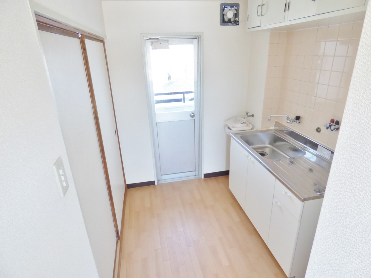 キレイなキッチンスペース 丸吉マンション