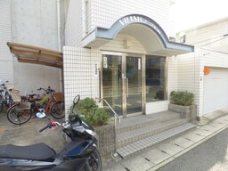 キレイなエントランス