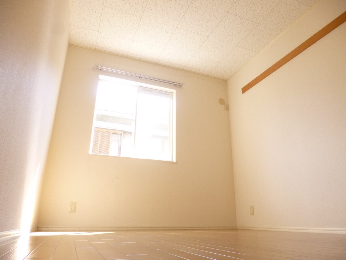 オールフローリング ヴィラ若木