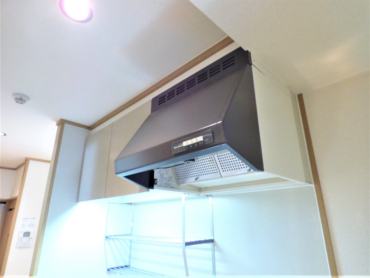 レンジフード＆キッチン収納 ベルコート須磨