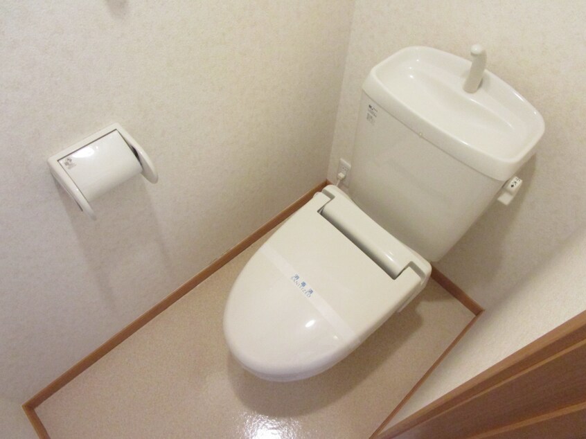 清潔感のあるトイレ ネーベルベルク参番館