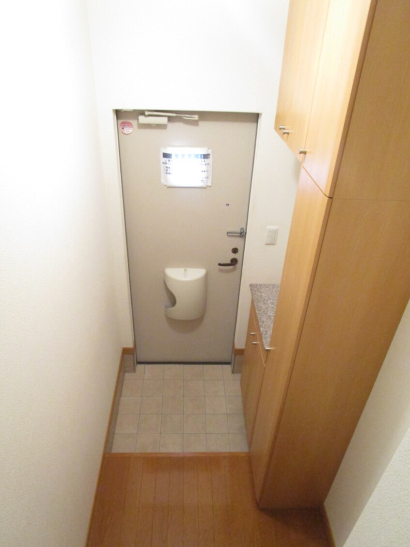 キレイな玄関 ネーベルベルク参番館