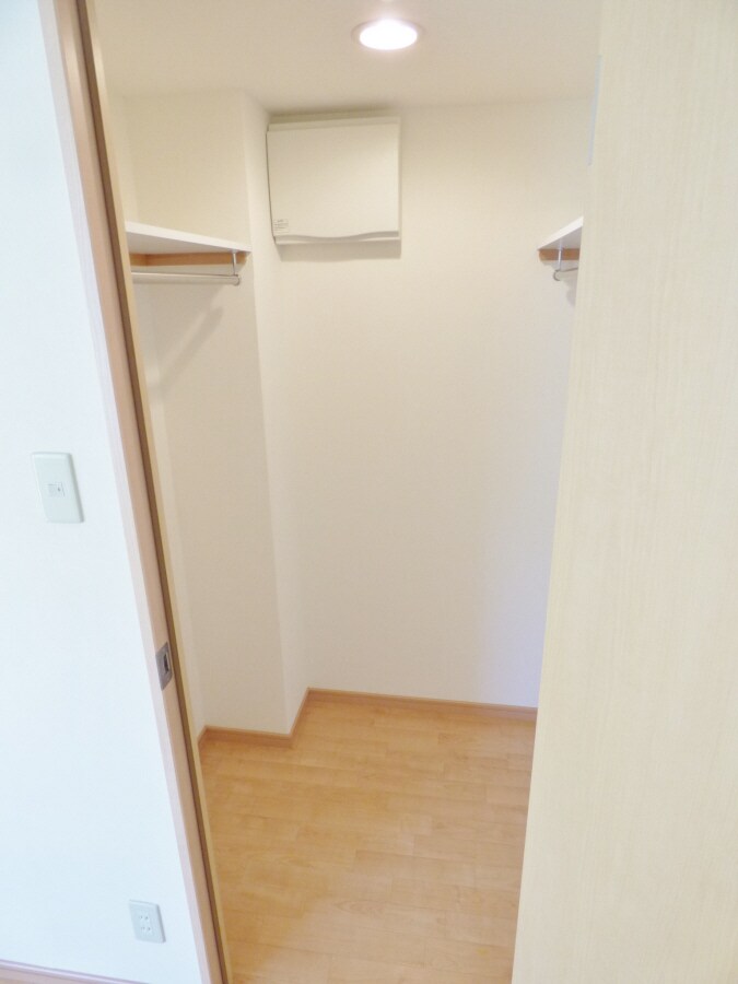 ウォークインクローゼット 須磨寿