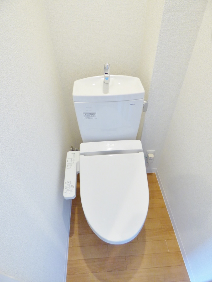 ウォシュレット付トイレ グリーンヒル白川