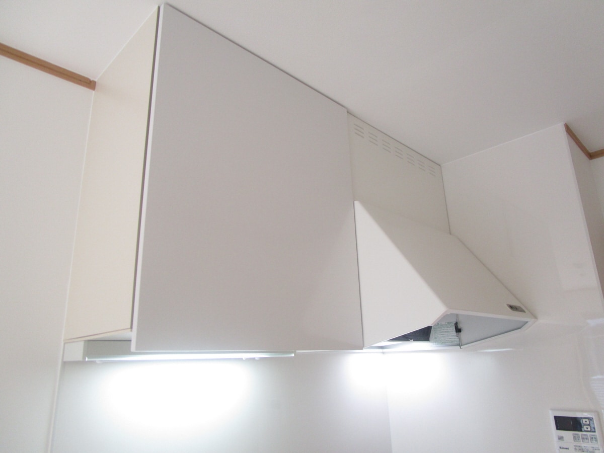 レンジフード＆キッチン収納 ワコーレヴィアーノＳＵＭＡ須磨寺