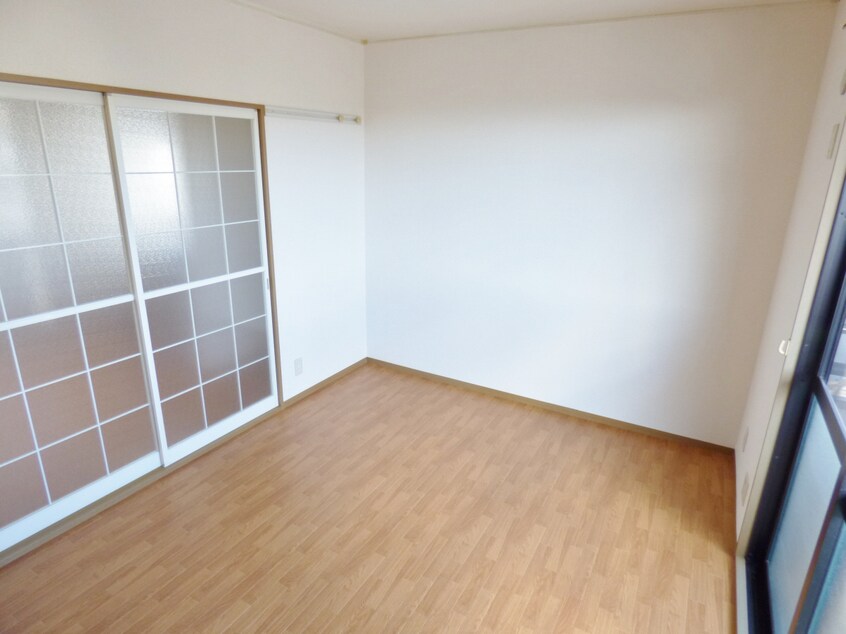明るい洋室 パークレット