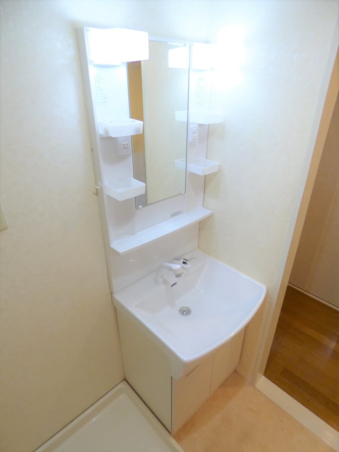 キレイな洗面台 ノーヴァ・ヴィータ