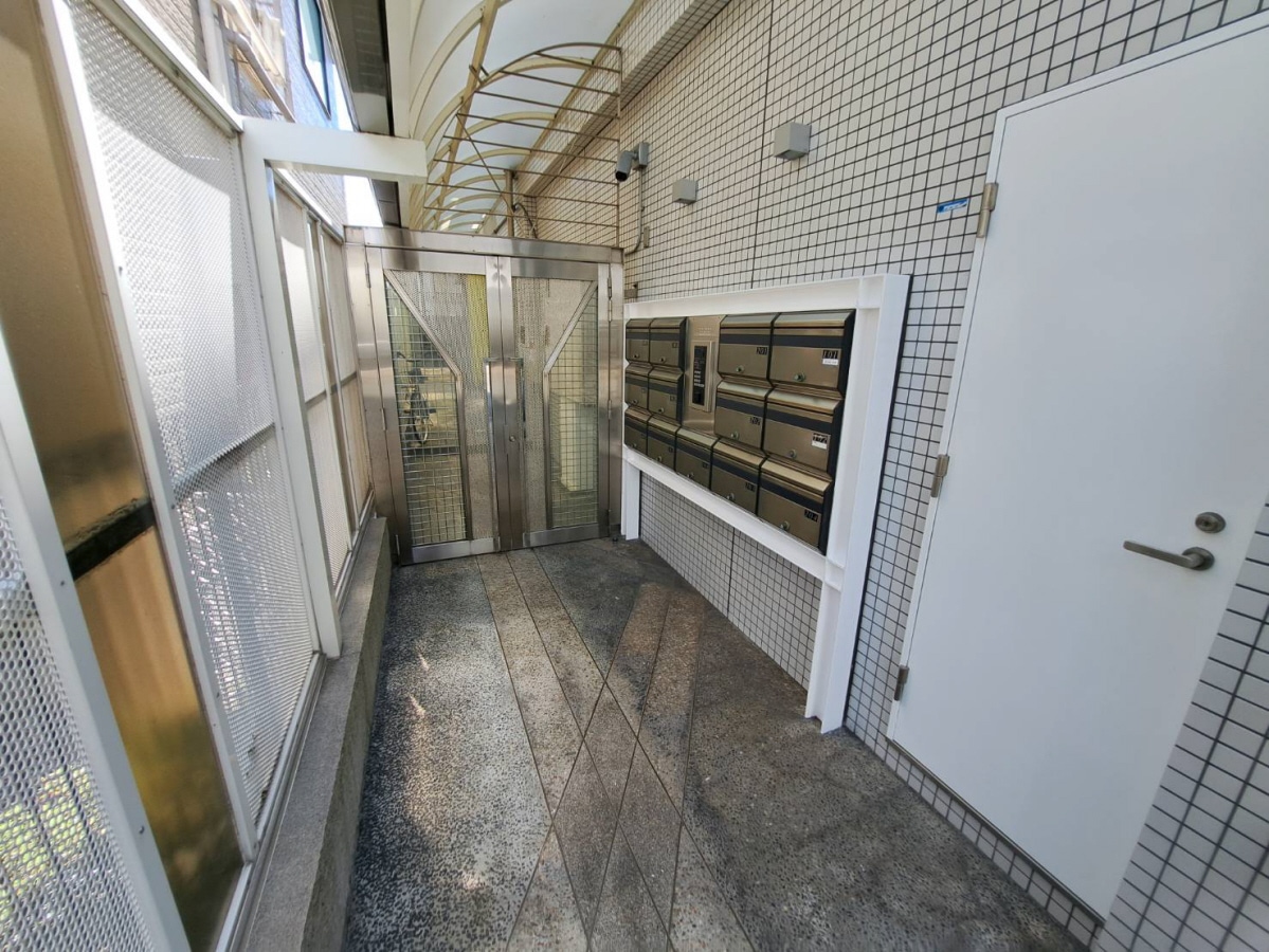 安心のオートロック完備 ノーヴァ・ヴィータ