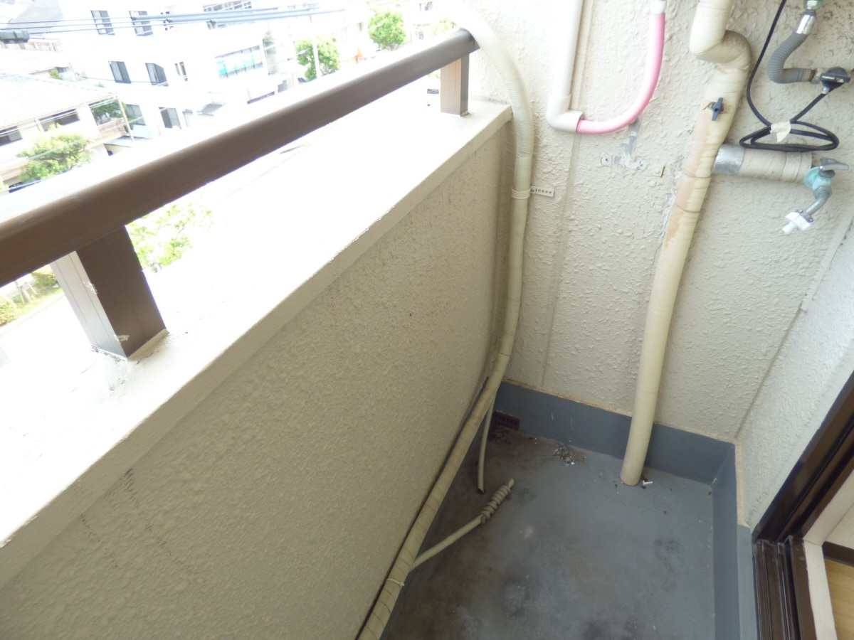 南東向きバルコニーで日当たり良好 影浦ビル