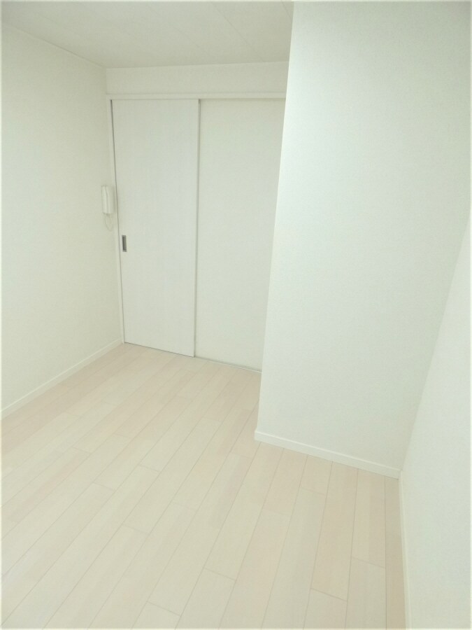 キレイな洋室 西原コーポ