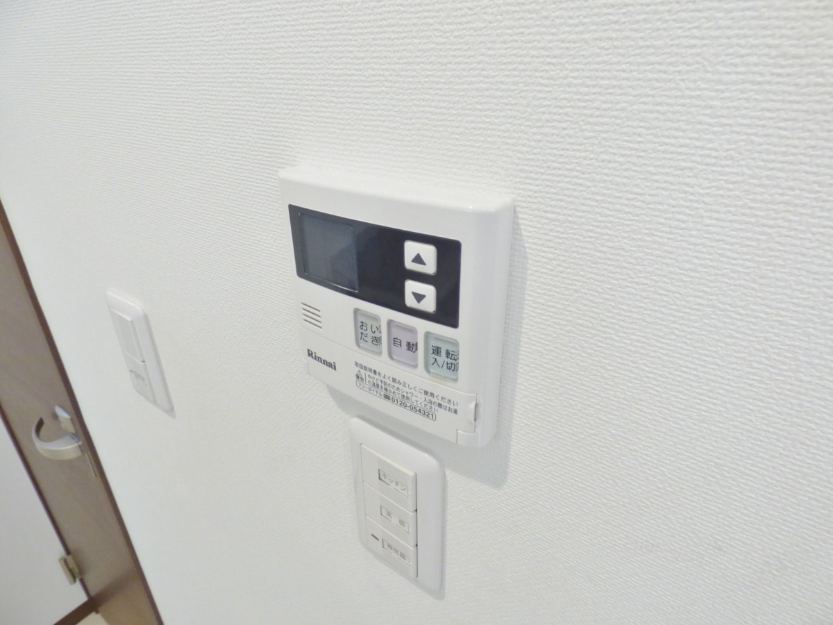 給湯器リモコン ワコーレヴィアーノ須磨離宮前ＥＸ