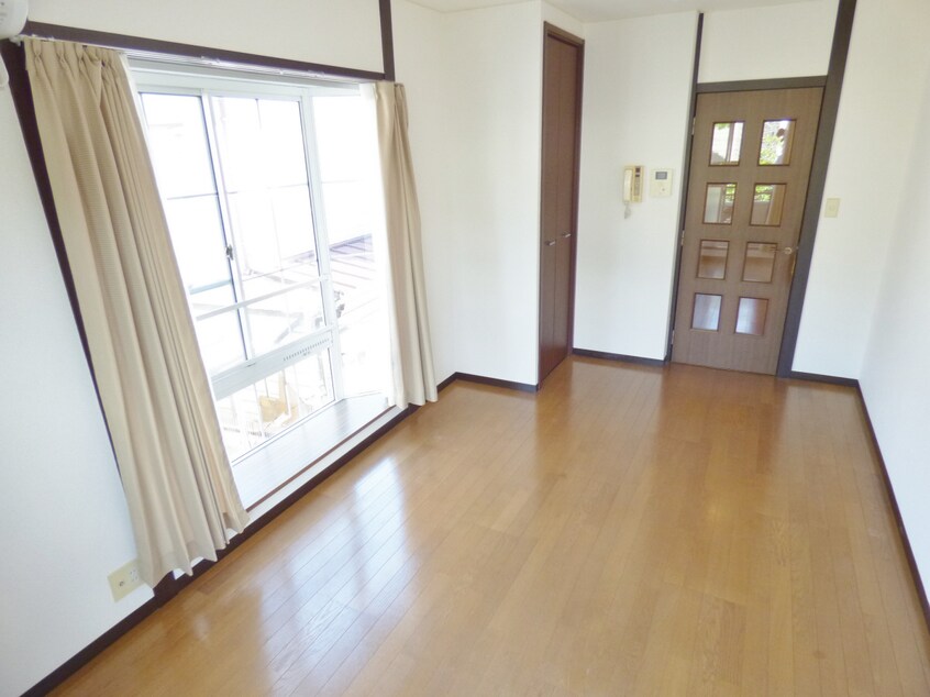 キレイなフローリング アメニティハイツ須磨寺