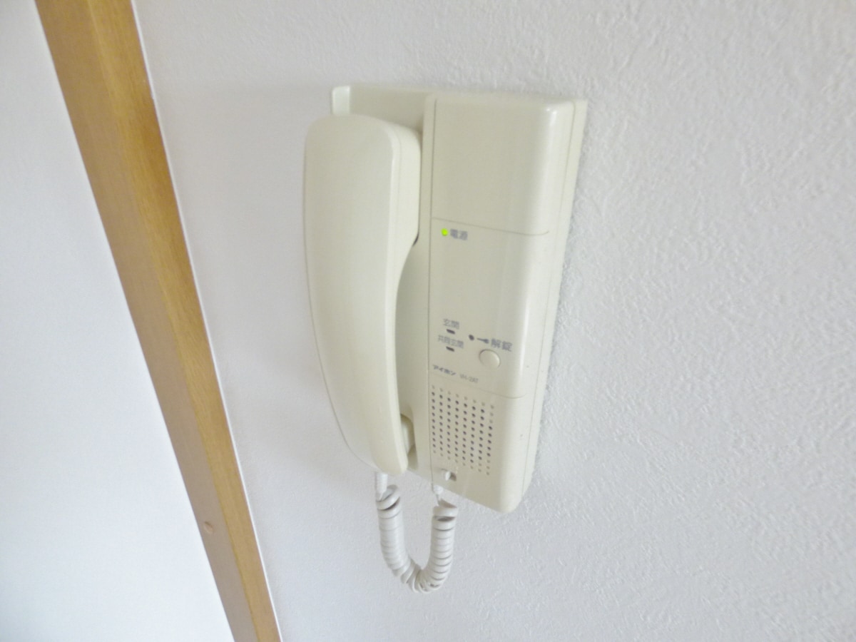 オートロック連動インターホン カーメルガーデン