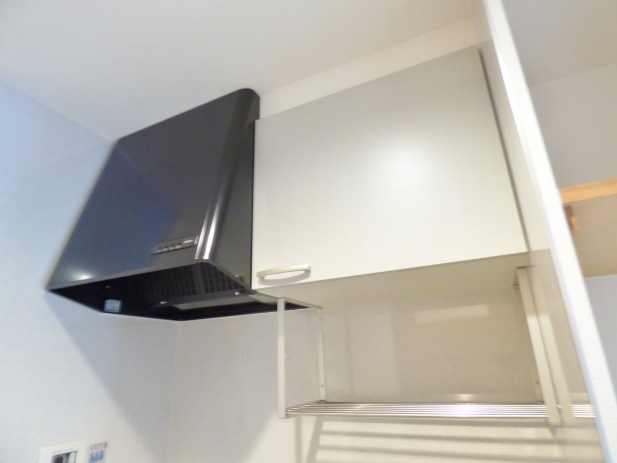 レンジフード＆キッチン収納 カーメルガーデン