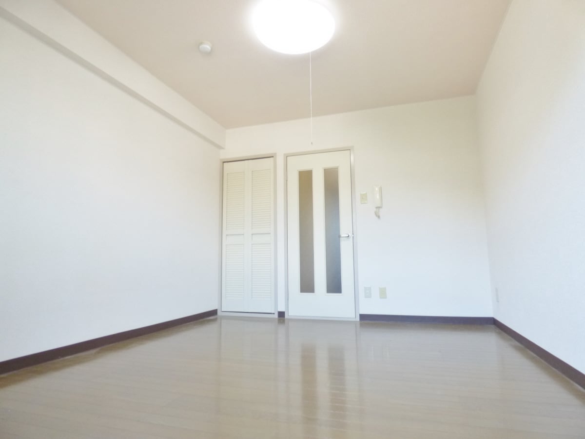 明るい洋室 グラン・マ・ＯＨＡＴＡ