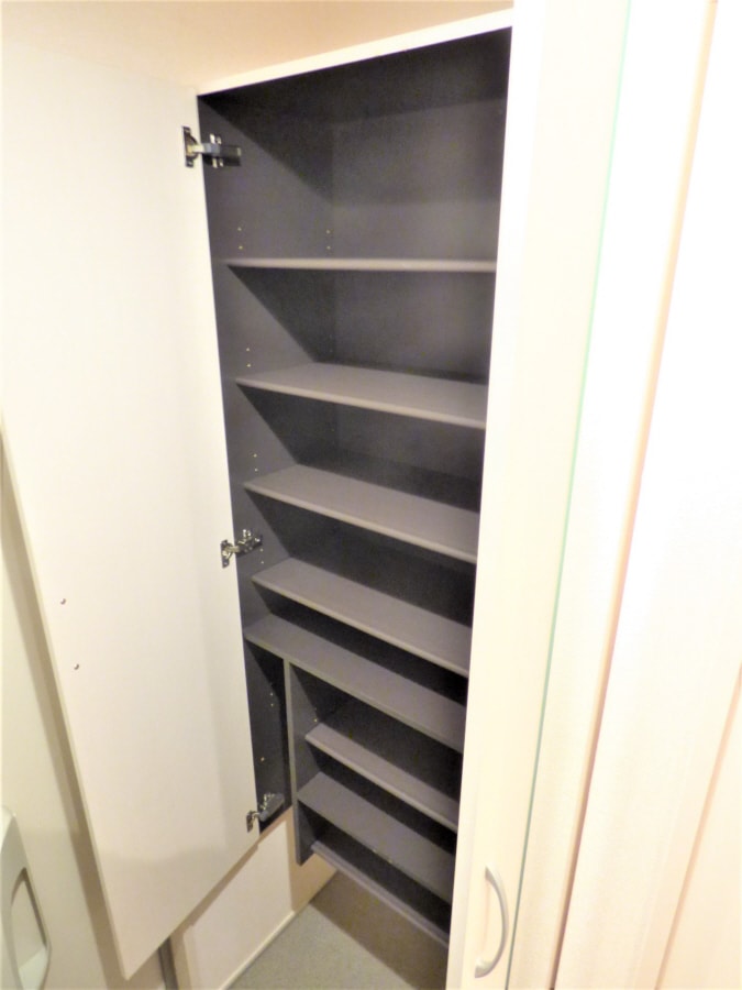 トールタイプのシューズボックス付 神戸６番館