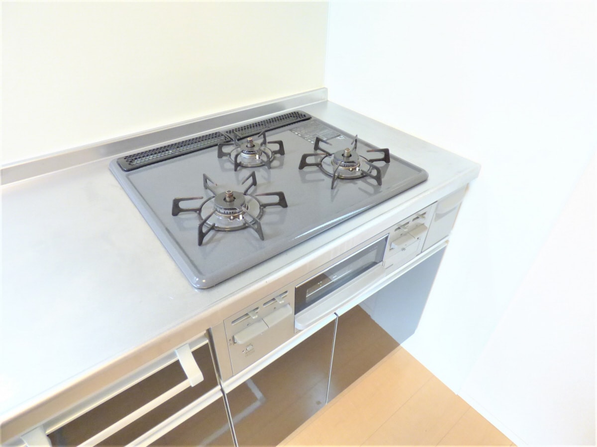３口ガスコンロ 神戸６番館