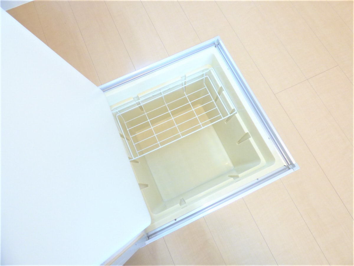 床下収納 神戸６番館