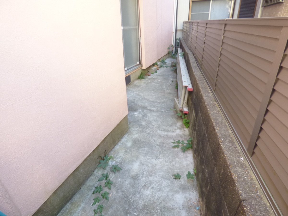 広々としたテラス 西舞子荘北棟