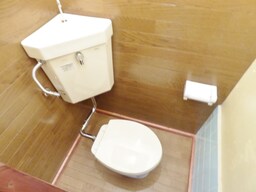洋式トイレに変更しました