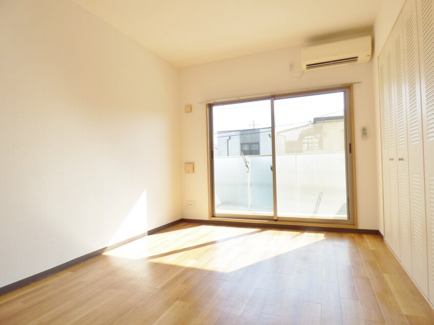 キレイなフローリング ＰａｒｋＣｏｕｒｔ東須磨