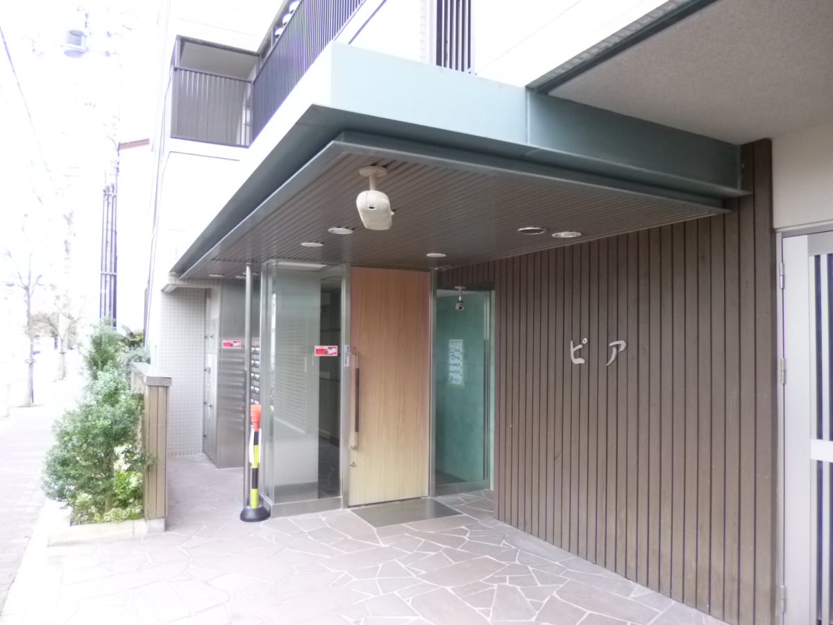オートロック・防犯カメラ完備 ピア