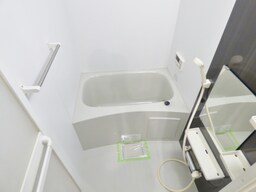 追い焚き機能付バス
