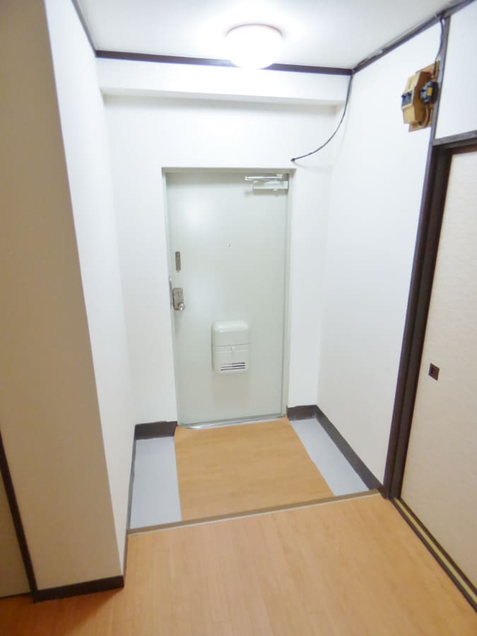 広々とした玄関 丸吉マンション