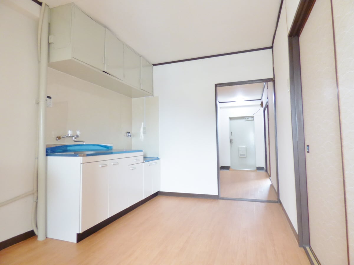 明るいダイニング 丸吉マンション